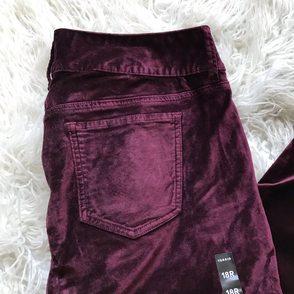 🆕TORRID‎ JEGGING - STRETCH VELVET BURGUNDY PURPLE - Picture 7 of 16